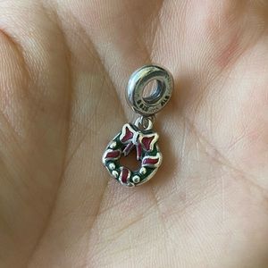 Christmas Wreath Pandora charm